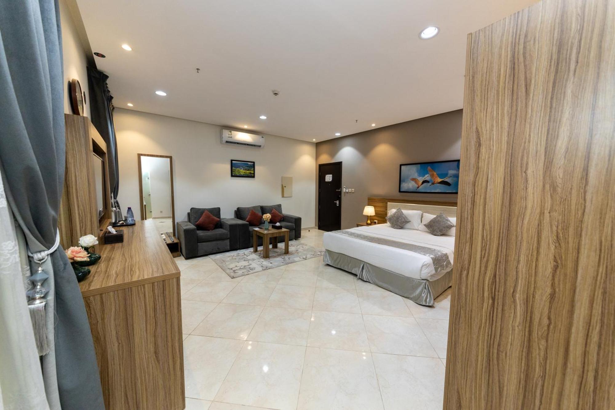 Admire Apart' Hotel 4*
